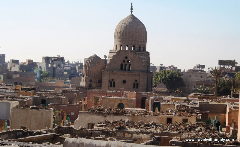 city of the dead in cairo