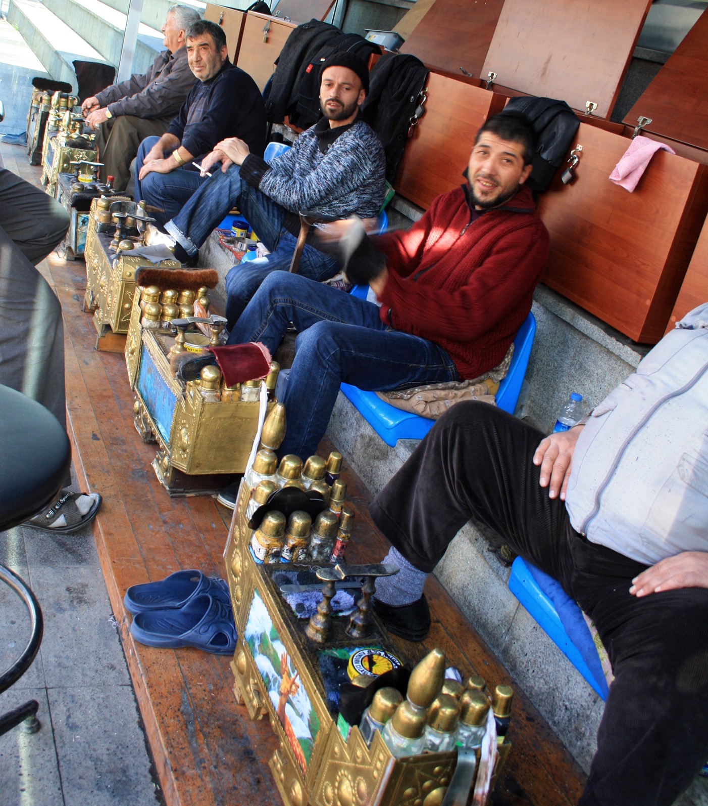 shoe shiners of Trabzon