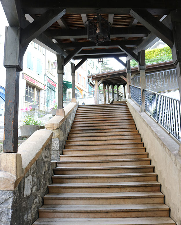 wooden stairs lausanne